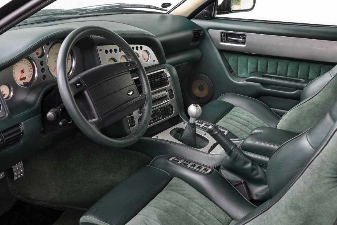 Aston Martin Virage Vantage V600 (Manual)